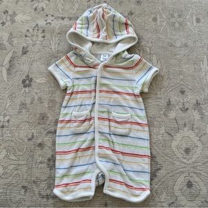 Baby GAP terrycloth rainbow onesie - size 0-3M